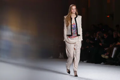 Look 8